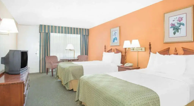Holiday Inn Perry