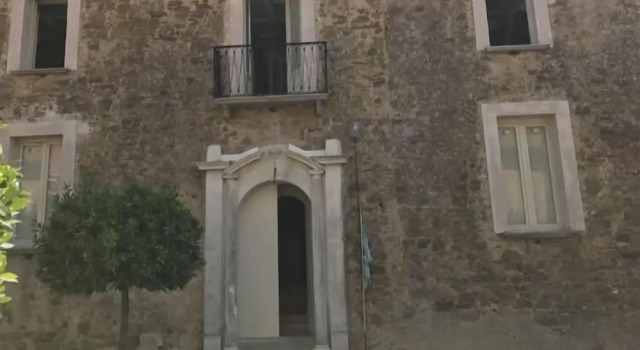 Castello Vichiano, Book Hotel Hoteller i Perdifumo med parkering, Parkering