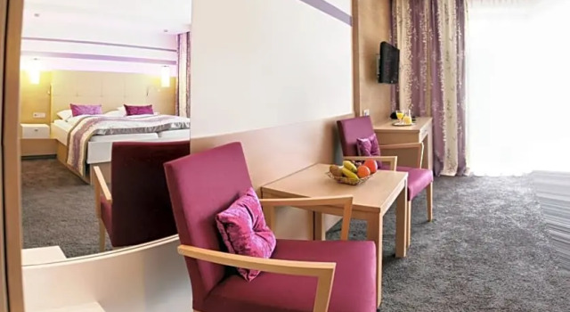 Номер Superior Hotel LENAUHOF - nur 3 Minuten zur Rottal Terme
