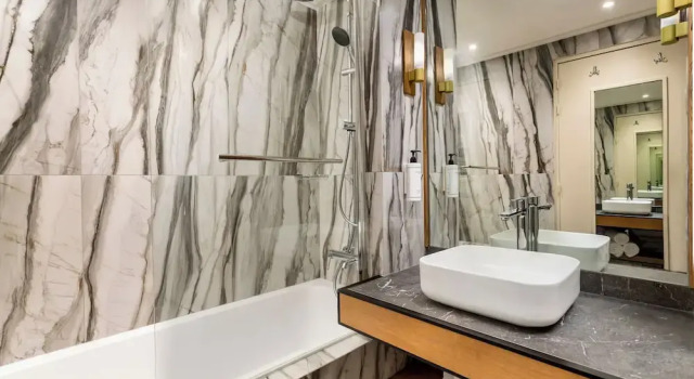 Апартаменты Merveil Luxury Suites - Bourse I-II