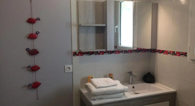 Коттедж Entre Brousse Et Garrigue