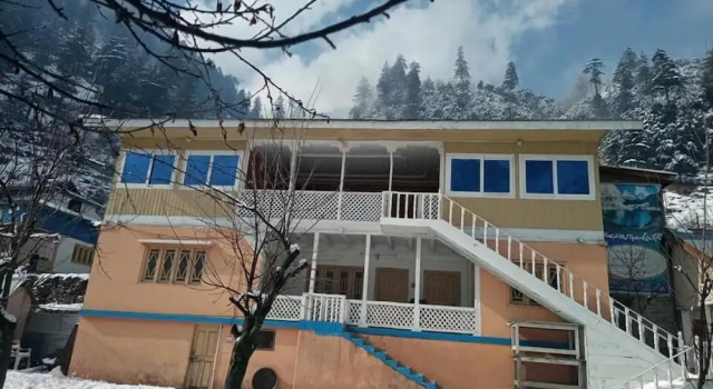 Neelum Good View, Prenota Hotel Nagdar Khyber Pakhtunkhwa Province
