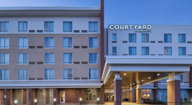 Courtyard St. Louis Brentwood, Prenota Hotel Hotel a Missouri con parcheggio, Parcheggio