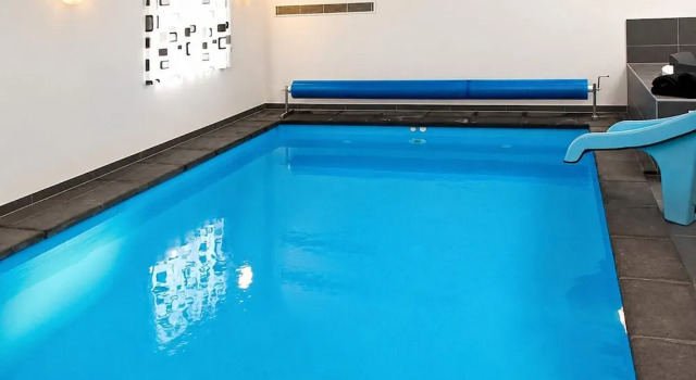 Luxury Villa With Pool - By Traum Ferienwohnungen, Boek Villa Hotels in Marielyst. met parkeren, Parkeren