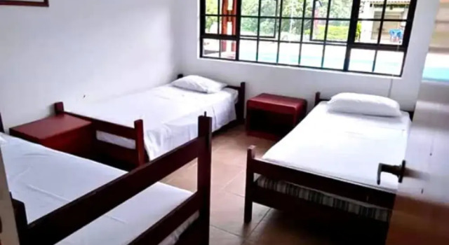 Finca Privada en Anapoima, Book Hotel Hotels in Anapoima with Parking, Parking