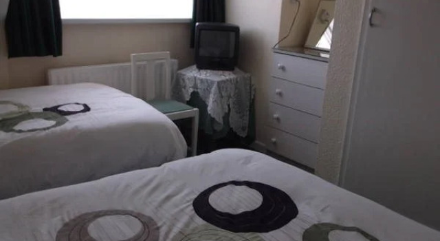 Villa St.John B&B, 预订 民宿 阿斯隆 Lough Ree