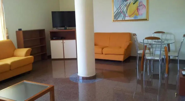 Residence Yezeguelian, Prenota Hotel Hotel a Erevan con parcheggio, Parcheggio