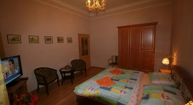 Apartment No. 2 Tržiště 29, Boek Appartement Hotels in Karlsbad met parkeren, Parkeren