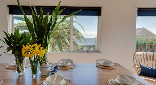 Cottesloe Executive Beach House, Book Hotel Hoteller i Cottesloe med morgenmad, Morgenmad