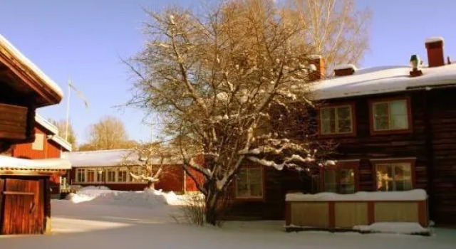 Leksands Folkhögskola, Rezerwuj Hotel Hotele w Svealand z parkingiem, Parking
