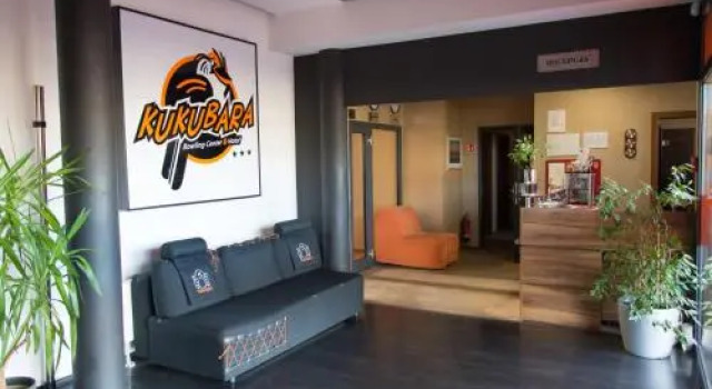 Kukubara Bowling Center, Забронировать Отель Мышкув Kraków-Częstochowa Upland
