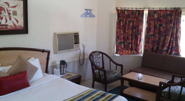 Hotel Karnavati
