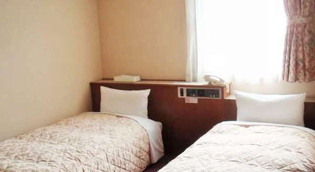 Nishi Shinjuku Green Hotel