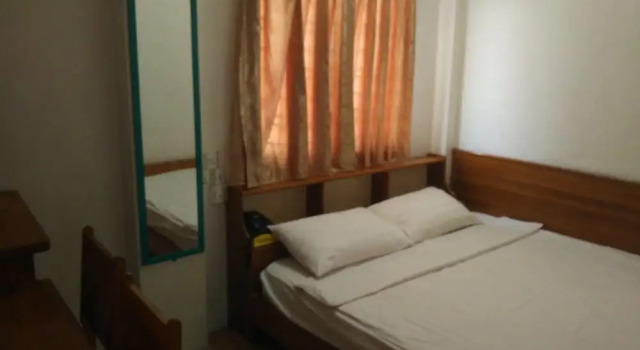 Jade Hotel