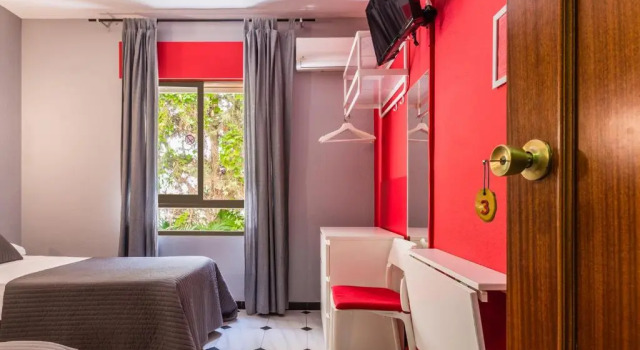 Двухместный номер Standard Hostal Tropical