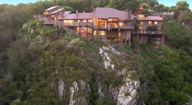 Номер Premium The Fernery Lodge & Spa