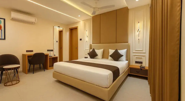 Номер Premier Hotel Rajshree Suites - 1 KMs from Shri Mahakaleshwar Temple