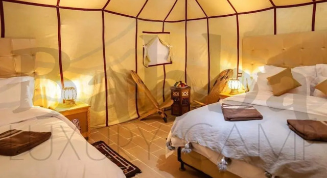 Тент Sunset luxury camp Merzouga Desert Experience
