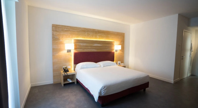 Comfort Triple room with balcony PM Hotel