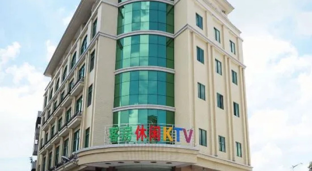 Jinlang Mansion Hotel, Rezerwuj Hotel Hotele w Jiangmen z parkingiem, Parking