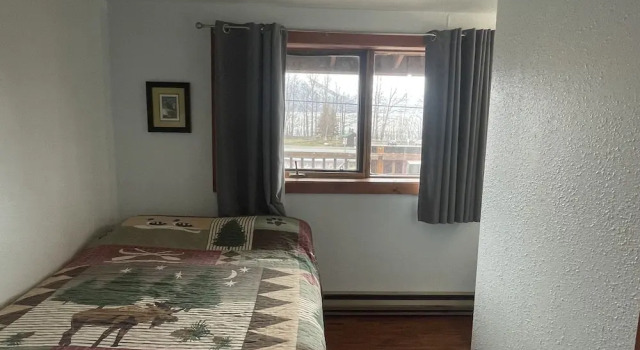 Номер Standard Brown Bear Saloon & Motel