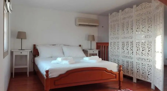 SUNNY HOUSE with amazing view for 4+2 persons