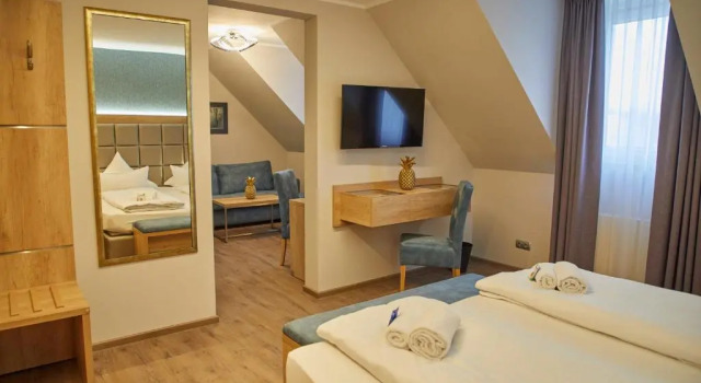 Bernstein Acamed Resort, Book Resort Hotels in Garz with a Pool, Swimming Pool
