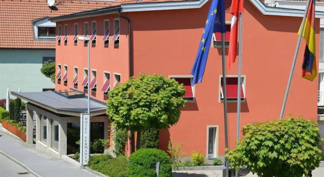 Hotel MaMa, Book Hotel Hotels in Vorarlberg with Parking, Parking