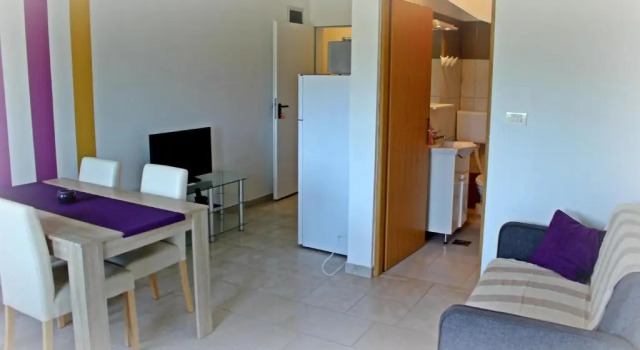 Апартаменты с 3 комнатами Apartments Riva Povljana