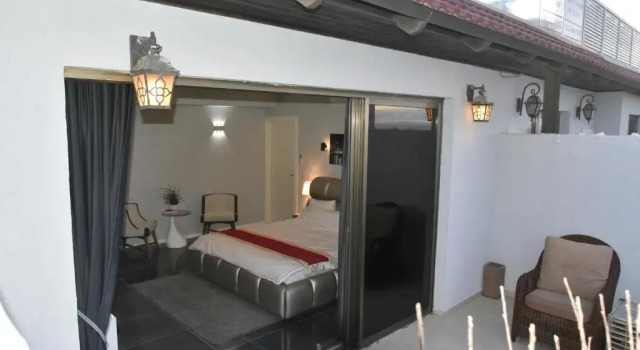 Penthouse Apartment On The Beach, Book Lejlighed Hoteller i Bat Yam med parkering, Parkering