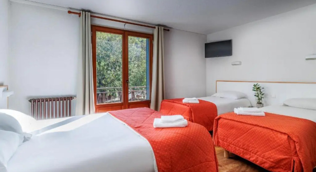Четырёхместный номер Standard Hôtel Saint Clair