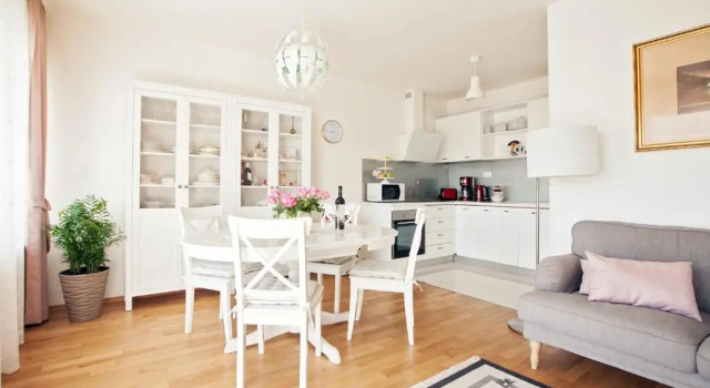 Leon, Prenota Appartamento Hotel a Croatian Islands con parcheggio, Parcheggio
