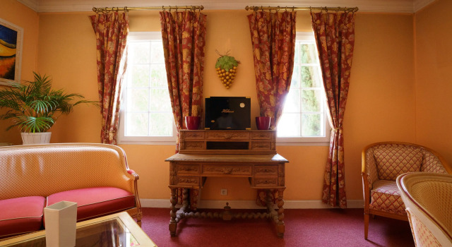 Hôtel de Margaux, Book Hotel Margaux Medoc