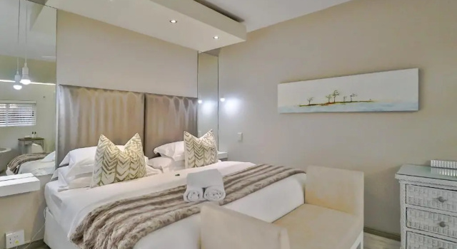 Двухместный номер Standard Hermanus Lodge on the Green - Solar Power