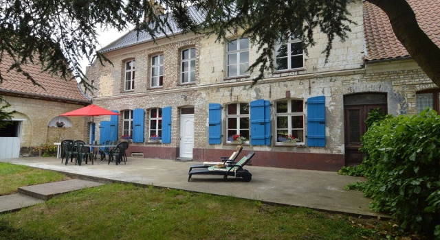 Well-maintained Farmhouse With Large Garden, Just 15 Minutes From the sea, Book Hotel Recques-sur-Hem Opal Coast