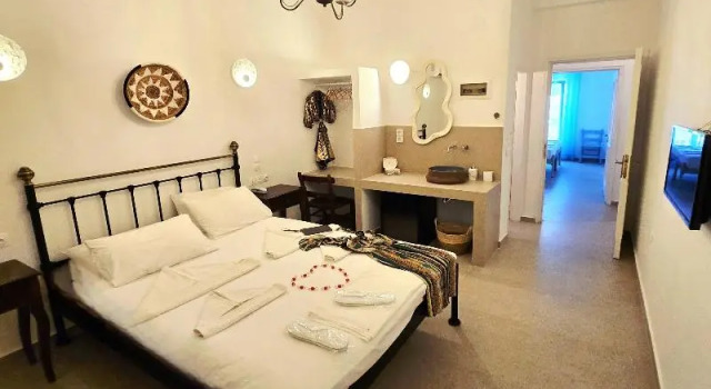 Двухместный номер Standard с балконом Aphrodite Boutique Hotel