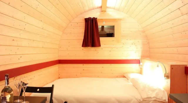 Presanella Mountain Lodge - Campsite, Book Campingplads Hoteller i Temu med parkering, Parkering