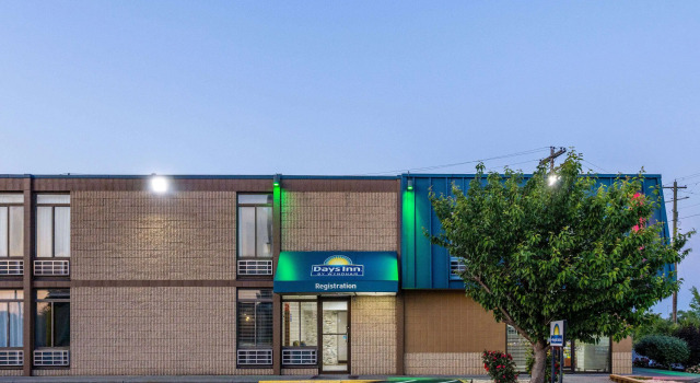 Days Inn by Wyndham Winchester