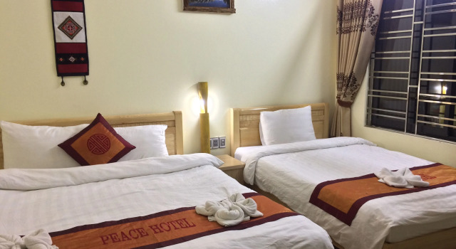SaPa Peace Valley hotel, Забронировать Отель Отели Шапа с парковкой, рядом с Рынок Сапа, Парковка