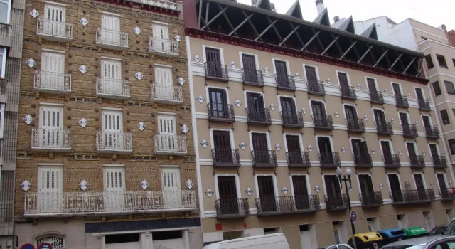 Apartamentos Zaragoza Coso, Забронировать Апартаменты/квартира Отели Сарагосы с парковкой, рядом с Парафия Сан-Мигель-де-лос-Наваррос, Парковка