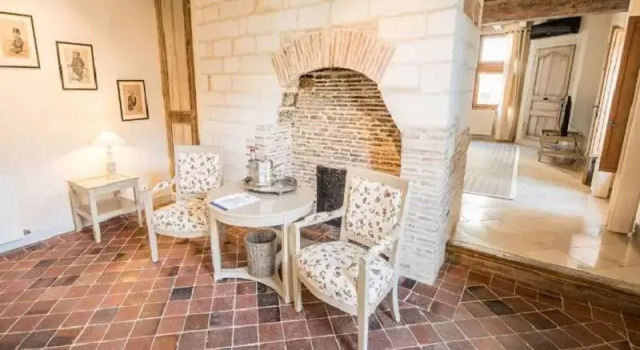 Полулюкс Standard La Maison de Rhodes Hôtel & Spa