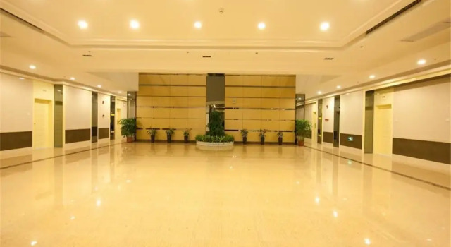 Msc City Centre Apartment Hotel