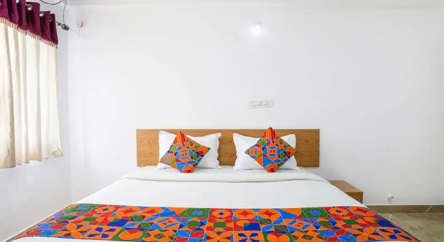 Номер Deluxe Fabhotel Humming Suites