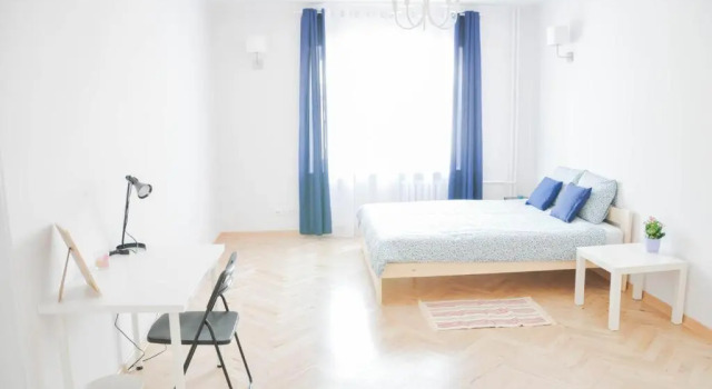 HaLo Rooms City Centre, Забронировать Отель Отели Варшавы с парковкой, рядом с ОРКО Тауэр, Парковка