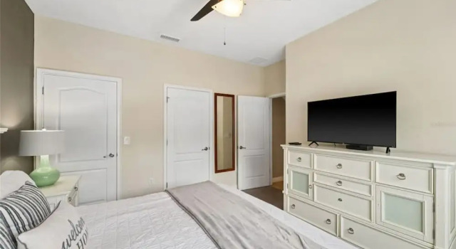 4BR Disney Vacation Home Private Pool - 4841, Rezerwuj Dom wakacyjny Hotele w Kissimmee z parkingiem, Parking