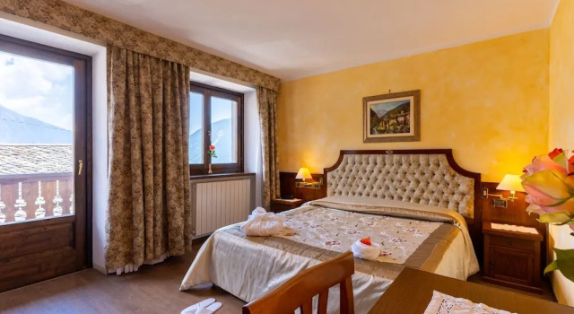 Двухместный номер Superior с балконом Hotel Des Alpes
