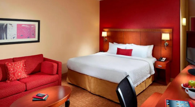 Номер Standard Courtyard Birmingham Hoover