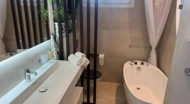 Contemporary Studio Juan Les Pins, Забронировать Апартаменты/квартира Апартаменты Антиб, рядом с Дворей собраний Жуан-Ле-Пен, Апартаменты/квартира