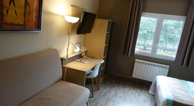 Четырёхместный номер Standard Hotel ARBOR - Les Hunaudieres - Le Mans Sud - Mulsanne