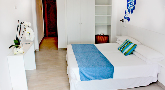 Hostal Xuroy, 예약 호텔 Sant Lluis 미노르카